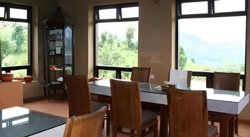 Hananoie - A Permaculture Resort Pokhara Exteriör bild