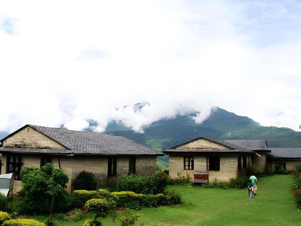 Hananoie - A Permaculture Resort Pokhara Exteriör bild